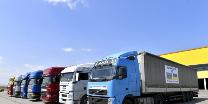 Azerbaijan sends another batch of humanitarian aid to Ukraine