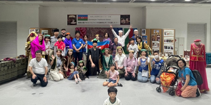 Azerbaijani national dances presented in Japan
