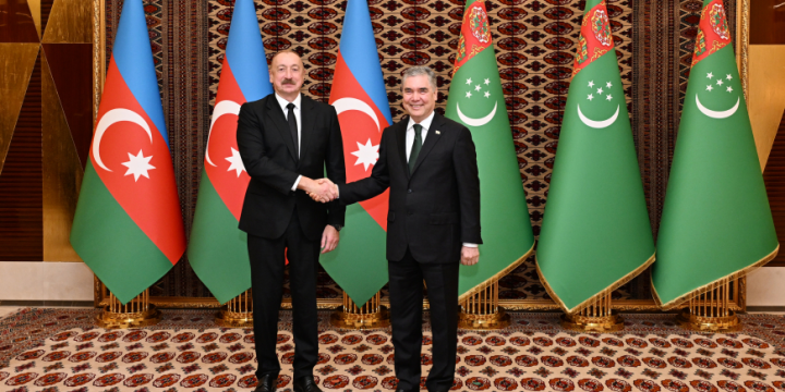 Azərbaycan Prezidenti İlham Əliyevin Türkmənistan Xalq Məsləhətinin sədri ilə təkbətək görüşü olub 