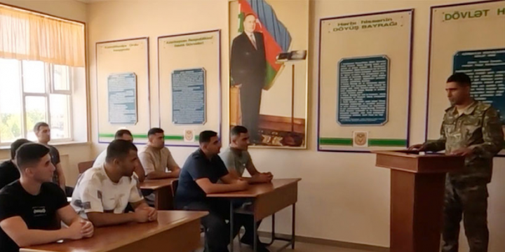 Training session with reservists held in Combined Arms Army