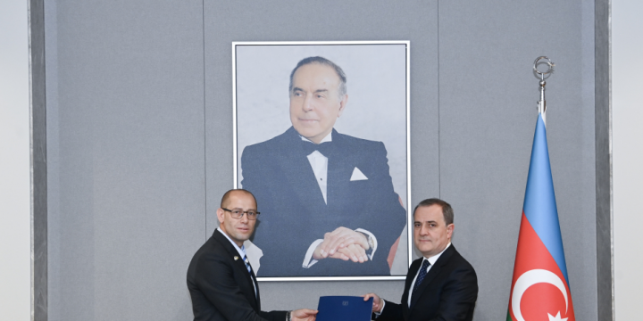 Azerbaijan’s Foreign Minister meets with incoming Israeli ambassador