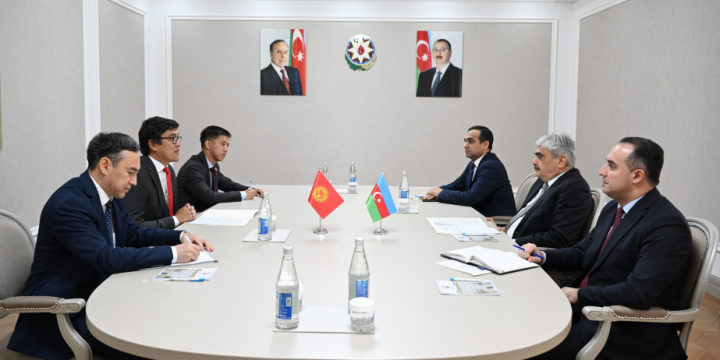 Azərbaycan ilə Qırğızıstan arasında əməkdaşlığın genişləndirilməsi perspektivləri müzakirə olunub
