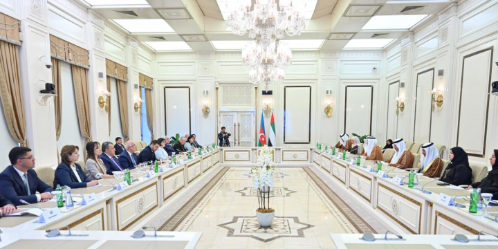 Azərbaycan-BƏƏ parlamentlərarası əlaqələrin genişləndirilməsini müzakirə edib