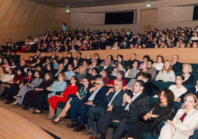 Plasido Dominqo Heydər Əliyev Mərkəzində çıxış edib