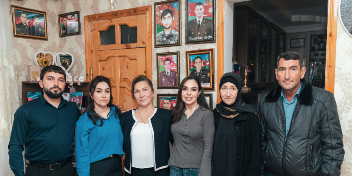 Leyla Əliyeva Mingəçevirdə şəhid ailəsini ziyarət edib, bir sıra sosial müəssisələrlə tanış olub