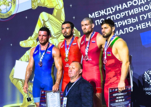 Azərbaycan güləşçiləri Rusiyadan 5 medalla qayıdırlar