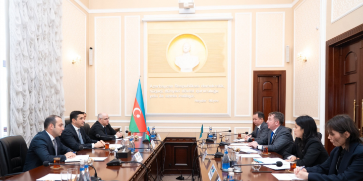 Azerbaijani, Kazakh Ministries of Justice discuss cooperation