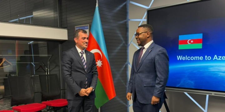 Rwandan Minister visits Azerbaijan’s Main Satellite Ground Control Center