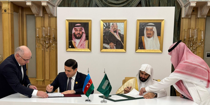 Azərbaycan və Səudiyyə Ərəbistanı arasında ədliyyə sahəsində Əməkdaşlıq Proqramı imzalanıb