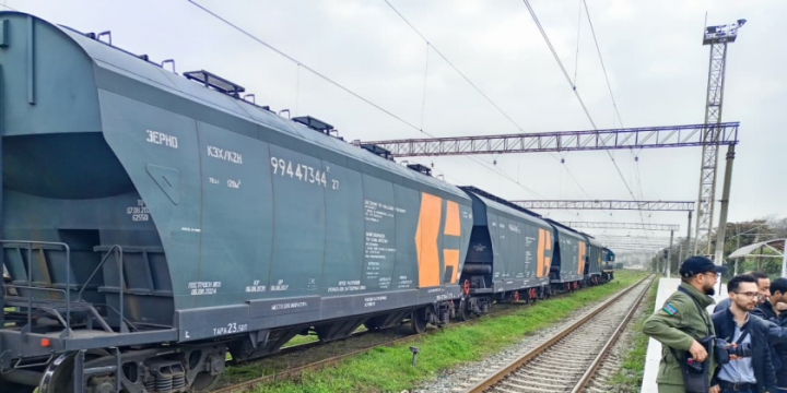 Another freight train bound for Armenia via Azerbaijan arrives at Bilajari Railway station