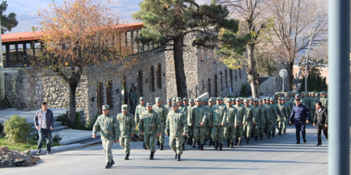 Lachin hosts military march