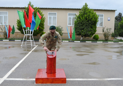 “Sualtı Hücum Dəniz Xüsusi Təyinatlısı” kursunun buraxılış mərasimi keçirilib