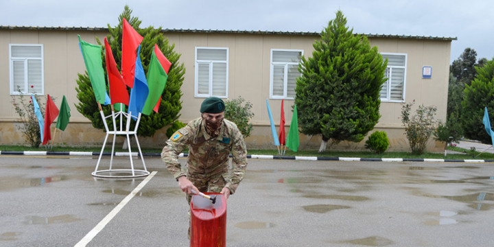 “Sualtı Hücum Dəniz Xüsusi Təyinatlısı” kursunun buraxılış mərasimi keçirilib
