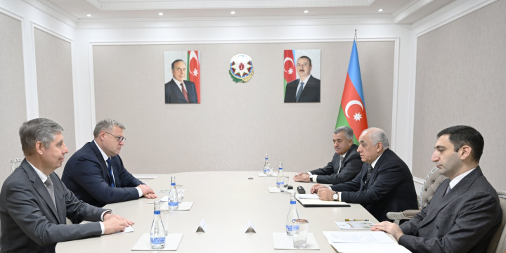 Əli Əsədov Həştərxan qubernatoru ilə iqtisadi və humanitar əməkdaşlığı müzakirə edib