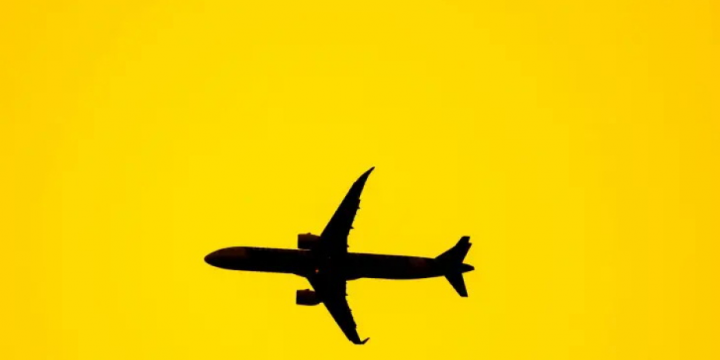 “Air Astana” təyyarəsi qəza siqnalı verərək Almatıda təcili eniş edib