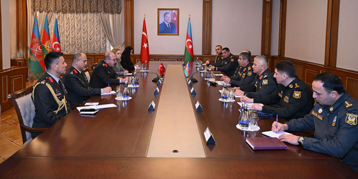 Bakıda Azərbaycan-Türkiyə hərbi əməkdaşlığına dair müzakirələr aparılıb 