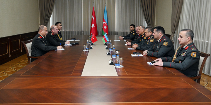 Azərbaycan və Türkiyə arasında birgə hərbi təlimlər artırılacaq