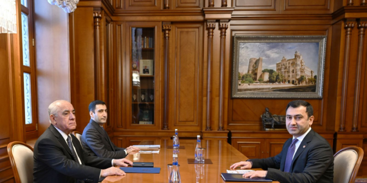 PM Ali Asadov meets with Secretary-General of International Civil Defence Organization