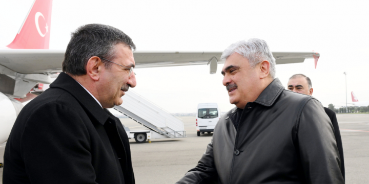 Türkiyənin vitse-prezidenti Cevdet Yılmaz Azərbaycana səfərə gəlib