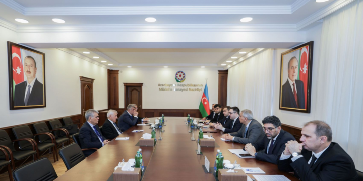 Azerbaijan’s Ministry of Defense Industry, Baku Engineering University explore cooperation