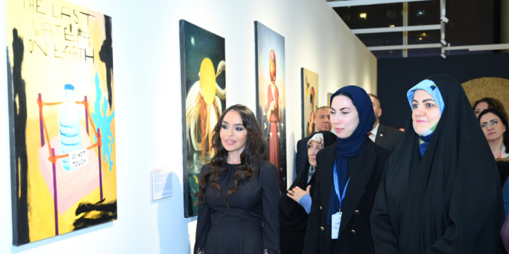 Participants of “Protecting Children in the Digital Environment: Modern Tools and International Cooperation” conference visit “My Seas, My Oceans” exhibition