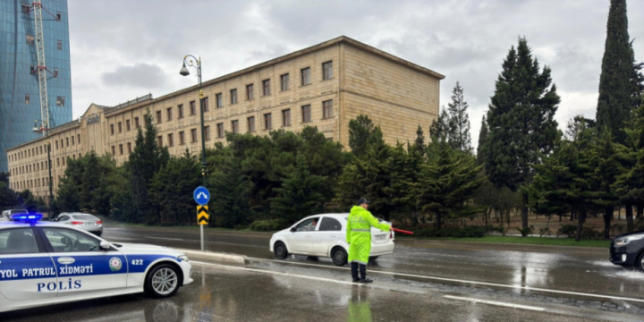 BDYPİ: Yağışlı hava yollarda diqqət, məsuliyyət və səbir tələb edir