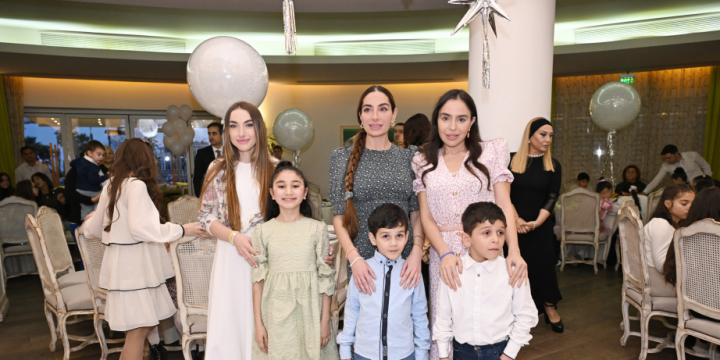 Heydər Əliyev Fondunun vitse-prezidenti Leyla Əliyeva, Bakı Media Mərkəzinin rəhbəri Arzu Əliyeva və Alena Əliyeva xüsusi qayğıya ehtiyacı olan uşaqlar üçün təşkil olunan bayram şənliyində iştirak ediblər