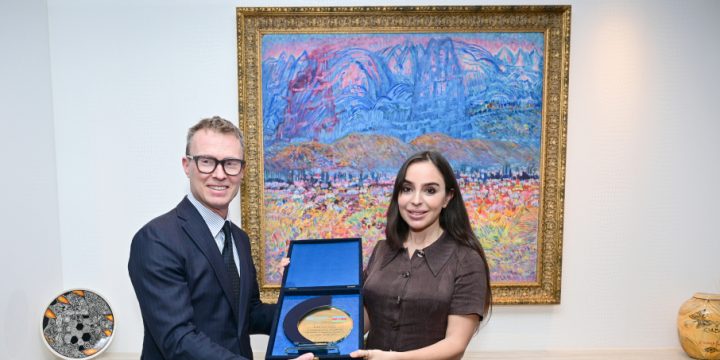 Heydər Əliyev Fondunun vitse-prezidenti Leyla Əliyeva ÜST-nin Avropa üzrə Regional Ofisinin xüsusi nümayəndəsi ilə görüşüb