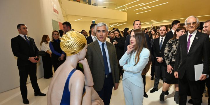 Heydər Əliyev Mərkəzində Kerol Förmenin sərgisinin açılışı olub