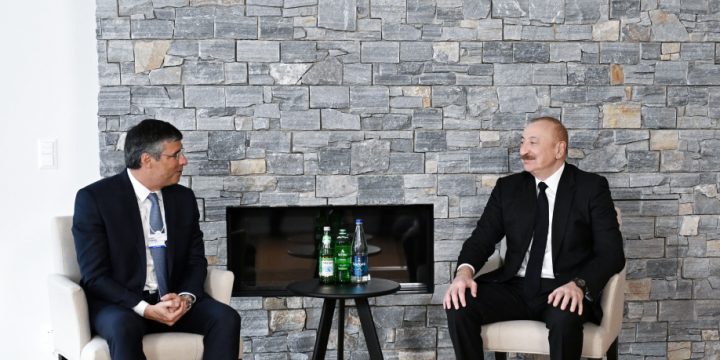 Prezident İlham Əliyev Davosda Braziliyanın “BTG Pactual” şirkətinin sədri ilə görüşüb