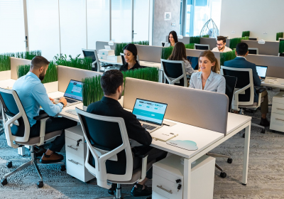 Ailə vəzifələrinə görə işçilər arasında ayrı-seçkiliyə yol vermək qadağan edilib