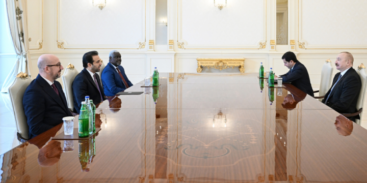 Prezident İlham Əliyev “Zayed İnsan Qardaşlığı Mükafatı” ilə bağlı nümayəndə heyətini qəbul edib