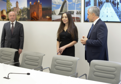 Heydər Əliyev Fondunun vitse-prezidenti Leyla Əliyeva BMT-nin Cenevrə ofisində “Azərbaycan otağı” ilə tanış olub