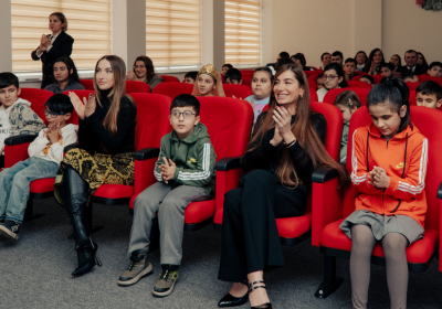 Arzu Əliyeva və Alena Əliyeva Həssas əhali qruplarından olan şəxslər üçün Sığınacaq və Sosial Reabilitasiya Müəssisəsini ziyarət ediblər