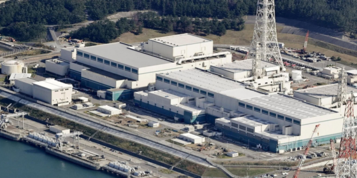 Japan restarts world’s biggest nuclear power plant again