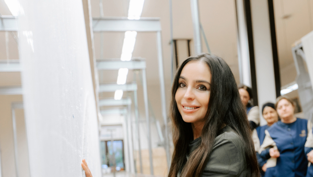 “Azərxalça”nın Şuşa məscidi üçün hazırladığı dairəvi əl xalçasının kəsim mərasimi olub