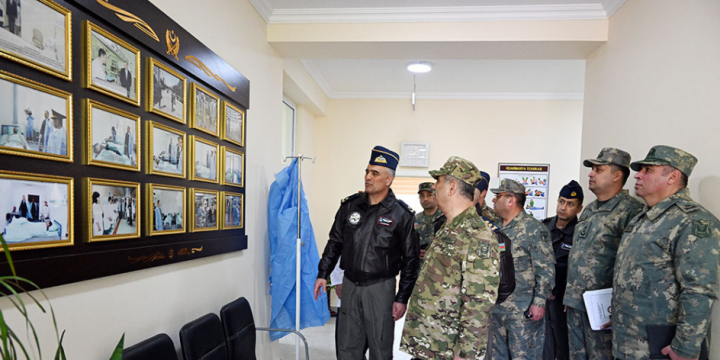 Azerbaijan’s Minister of Defense visits Air Force Units