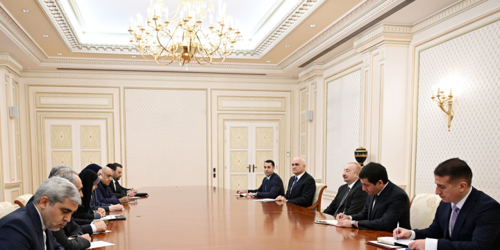 President Ilham Aliyev received delegation led by Iran’s Minister of Roads and Urban Development