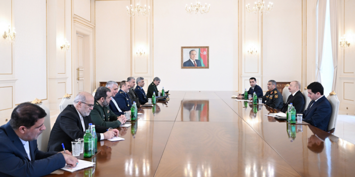 President Ilham Aliyev received Iranian delegation led by Minister of Defence and Armed Forces Logistics