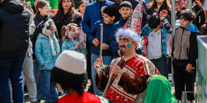 “Bizim həyət”də bayram ab-havası – FOTOLAR