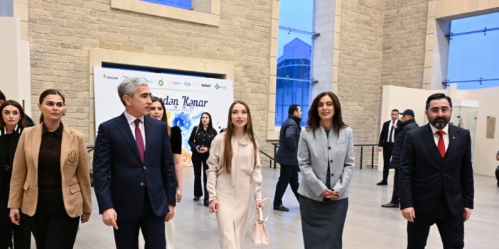 Daş Salnamə Muzeyində “Çərçivədən kənar” adlı inklüziv incəsənət sərgisi açılıb