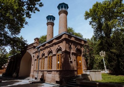 Gəncədə yerləşən Cümə məscidinin təmiri üçün vəsait ayrılıb