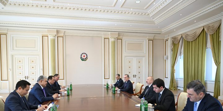 Prezident İlham Əliyev Qazaxıstanın xarici işlər və nəqliyyat nazirlərini qəbul edib