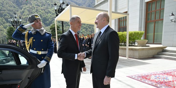 Qəbələdə Çexiyanın Baş naziri Andrey Babişin rəsmi qarşılanma mərasimi olub