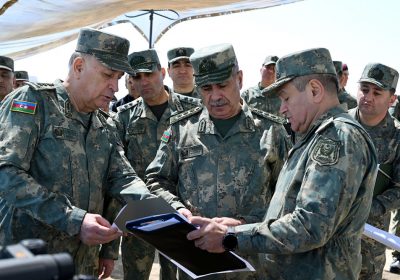 Müdafiə naziri azad edilmiş ərazilərdə yeni hərbi hissələrdə olub