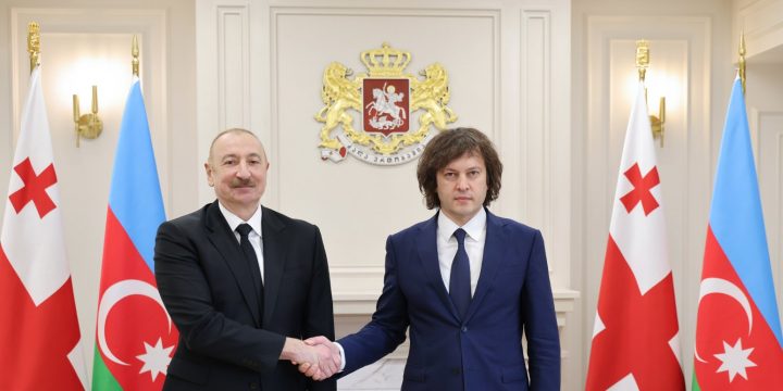 Prezident İlham Əliyevin Gürcüstanın Baş naziri İrakli Kobaxidze ilə təkbətək görüşü olub