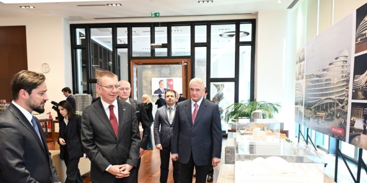 Latviya Prezidenti Edqars Rinkeviçs “Bakı Ağ Şəhər”də olub