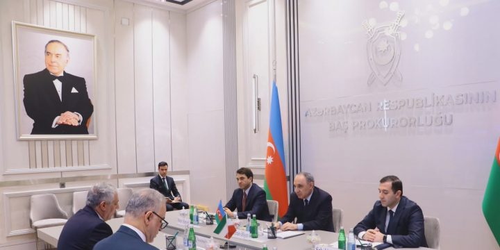 Baş Prokuror İranın ölkəmizdəki səfirini qəbul edib