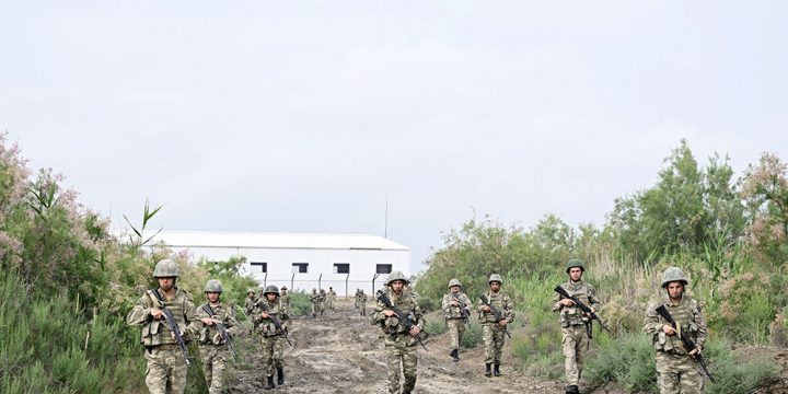 Xüsusi təyinatlılar hərbi vəzifəlilərlə təlim keçdi – FOTOLAR
