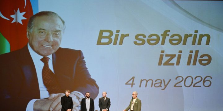 Heydər Əliyev Mərkəzində “Bir səfərin izi ilə” filmi nümayiş olunub